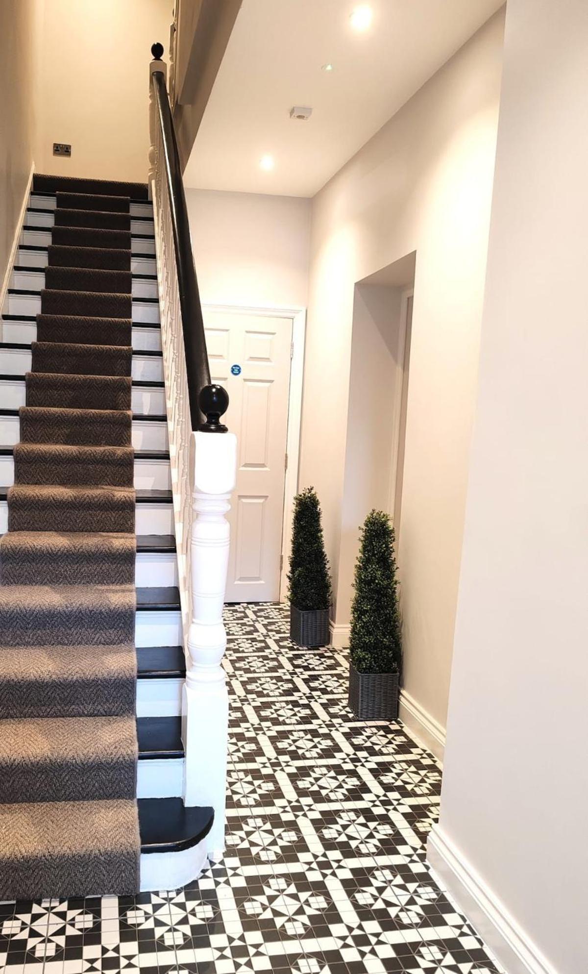 Stunning Modern Apartment Sleeps 4 - 6 Min Walk From Golden Beaches-Free Parking Bornemouth Extérieur photo